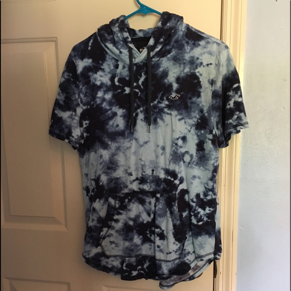Hollister Blue Tye-Dyed Short Sleeve Hoodie